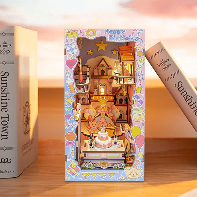 Model Kit House - DIY Wooden Book Nook Shelf Insert