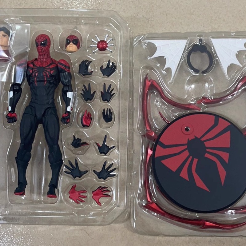 Model Kit Ultron - Hot Toys Superior Spider-Man Miles Morales