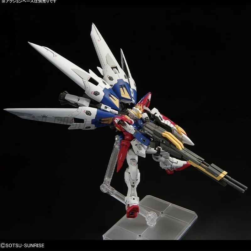 【In stock】Bandai RG 1/144 WING - Model Kit Wing Zero 评论和价格
