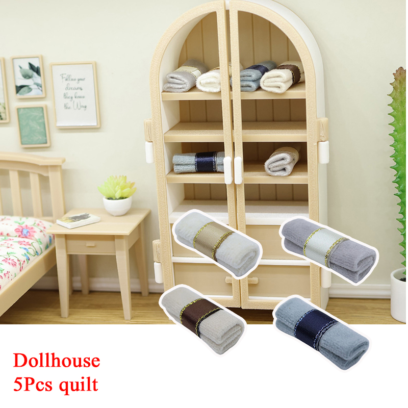 5Pcs 1/12 Dollhouse Mini Quilt - Model Kit House 评论和价格