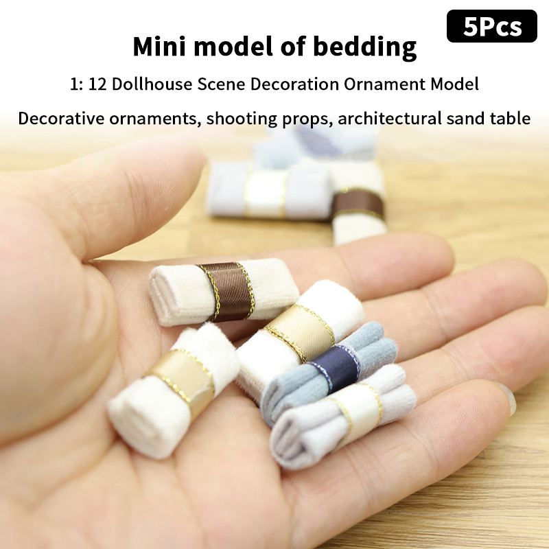 5Pcs 1/12 Dollhouse Mini Quilt - Model Kit House 评论和价格